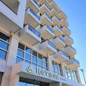 فندق Navy, فلورا