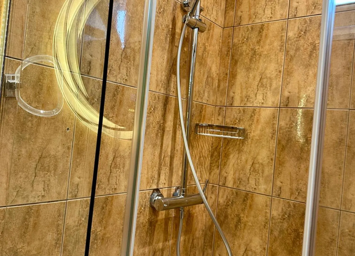 Anel Studios Vlorë Aparthotel